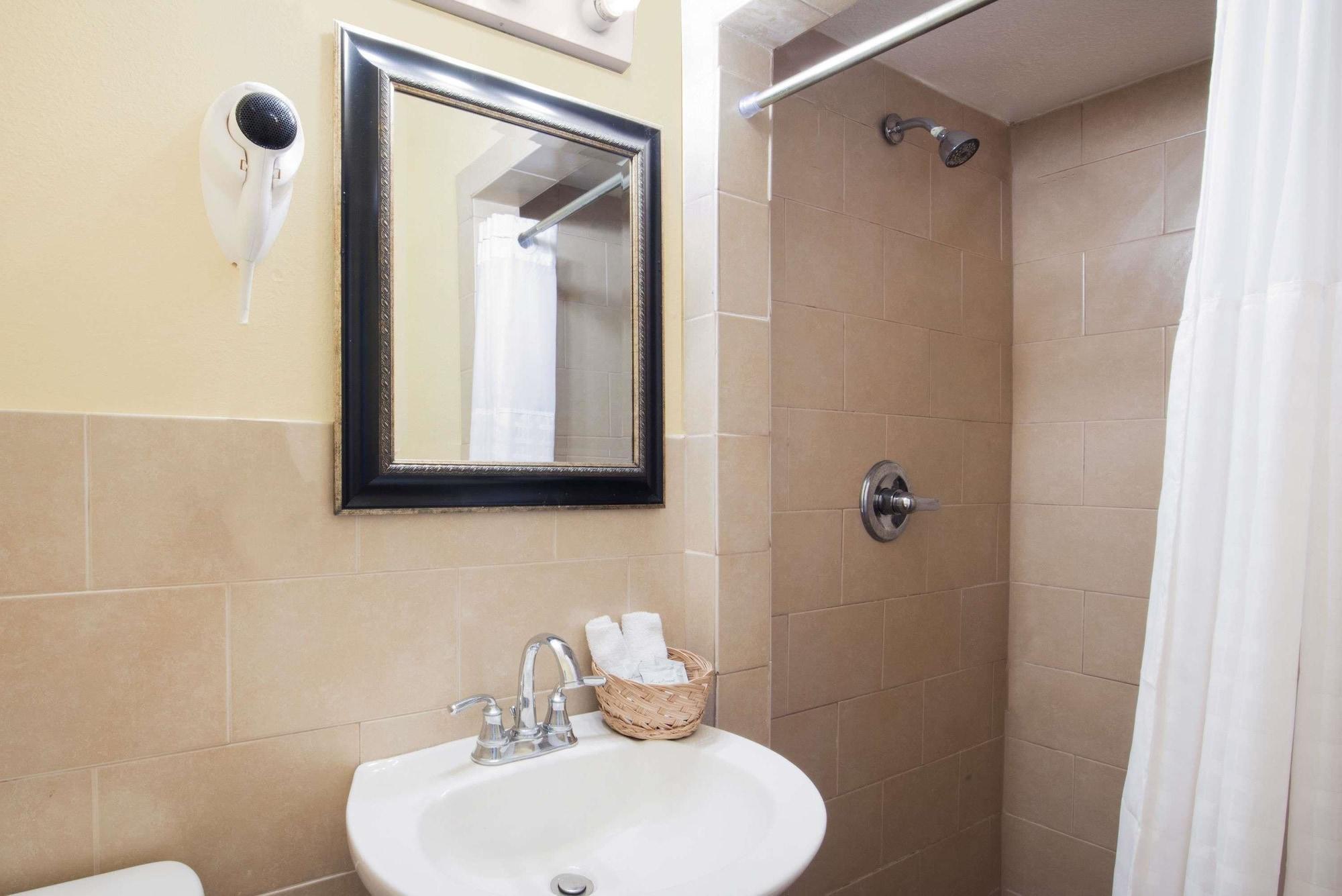 Executive Inn & Kitchenette Suites-Eagle Pass Zewnętrze zdjęcie