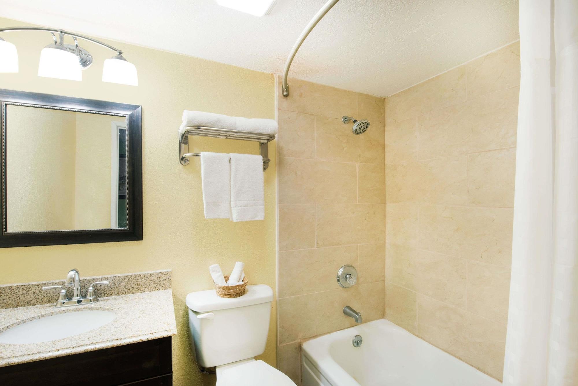 Executive Inn & Kitchenette Suites-Eagle Pass Zewnętrze zdjęcie